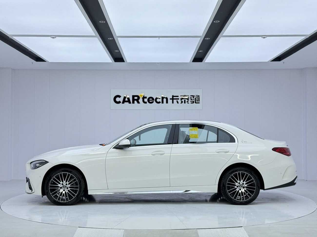 Mercedes-Benz C 260 L 2024