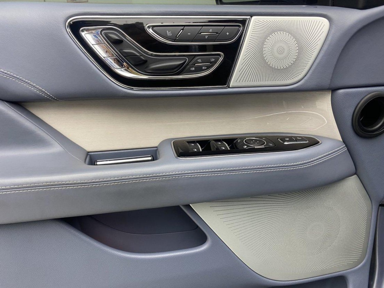 Lincoln Navigator 2023