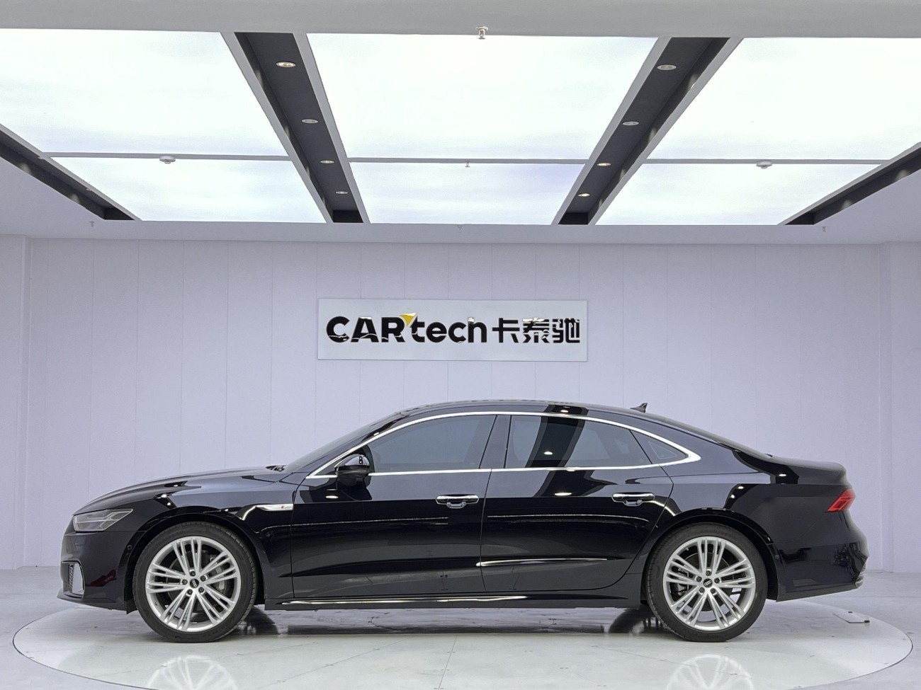 Audi A7L 45 TFSI 2024