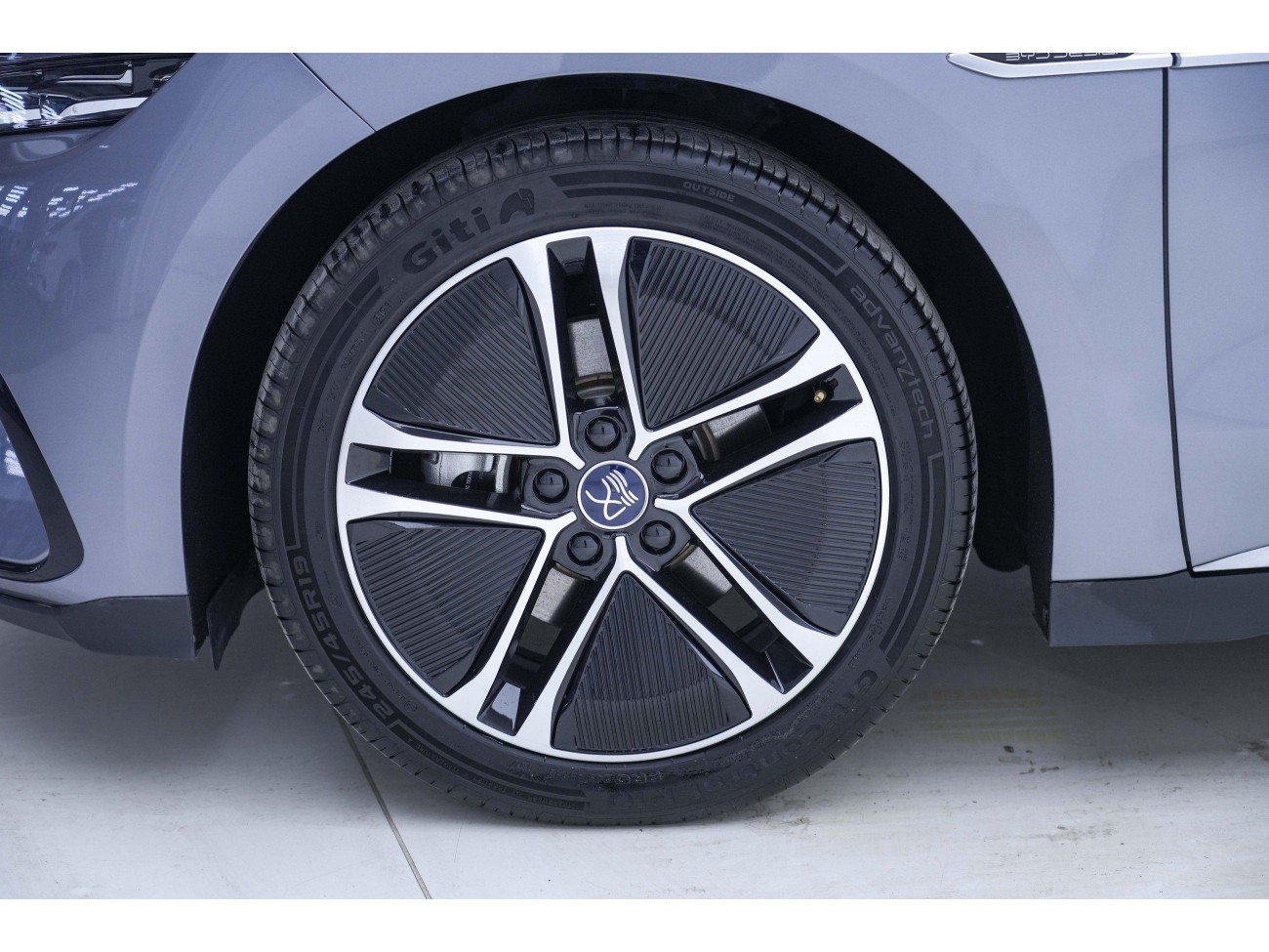 BYD Han 2024