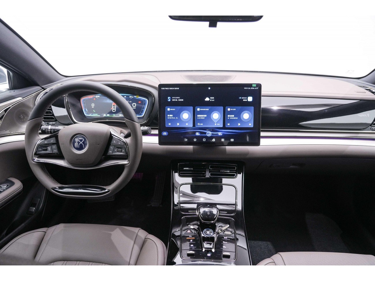 BYD Han 2024