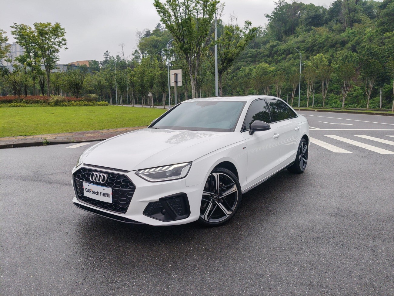 Audi A4L 40 TFSI 2023