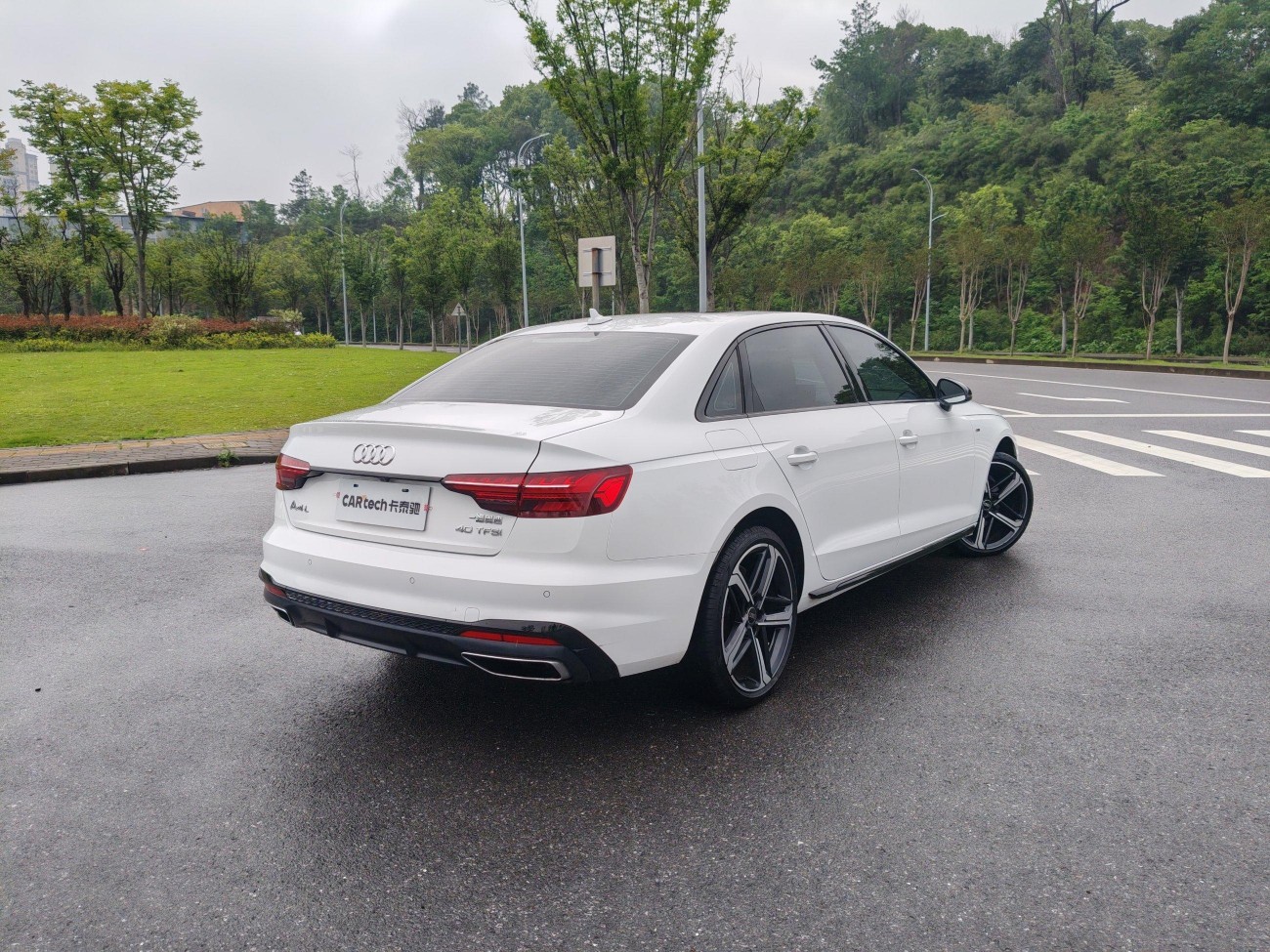 Audi A4L 40 TFSI 2023