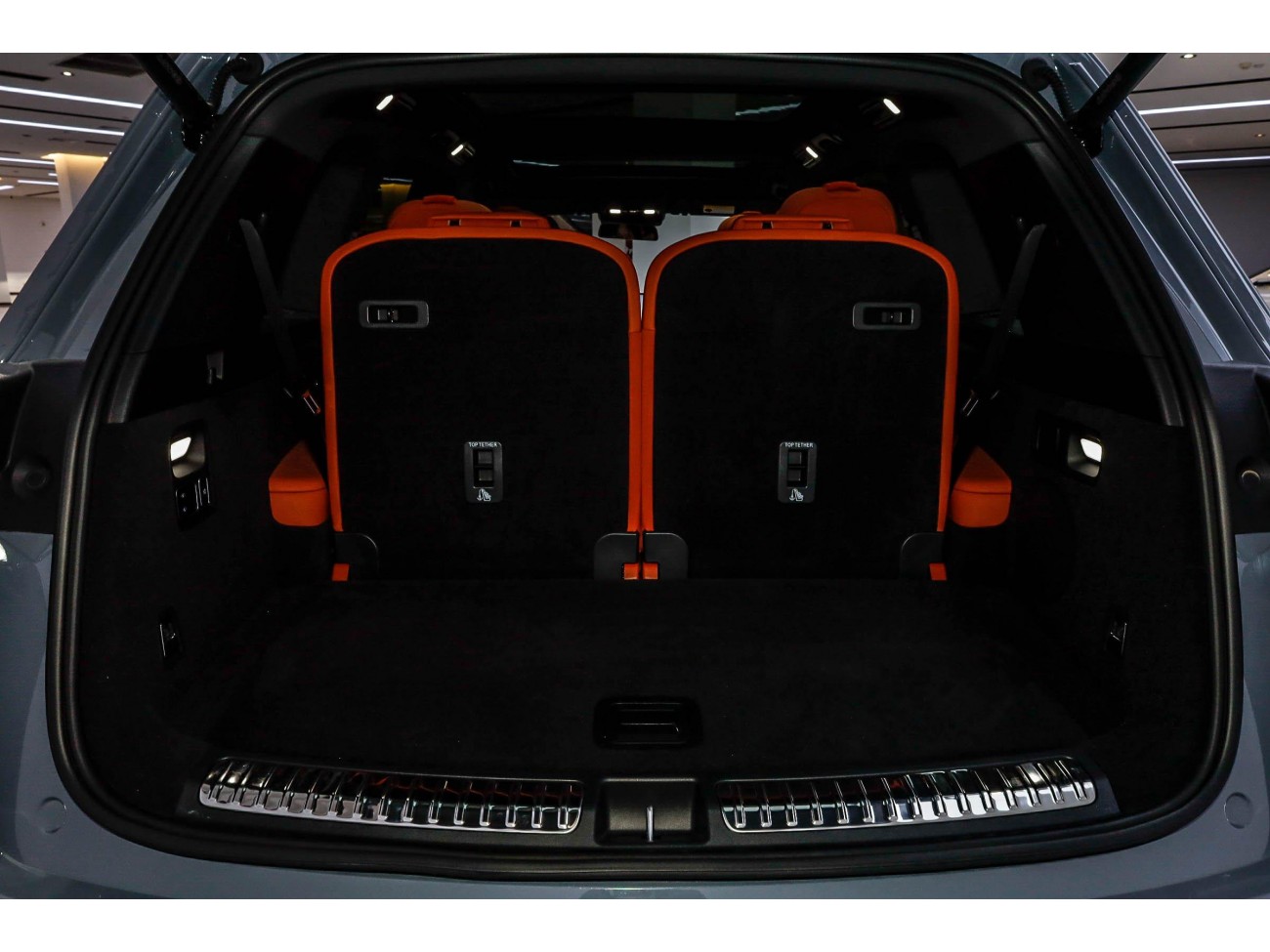 Li Auto L8 2025