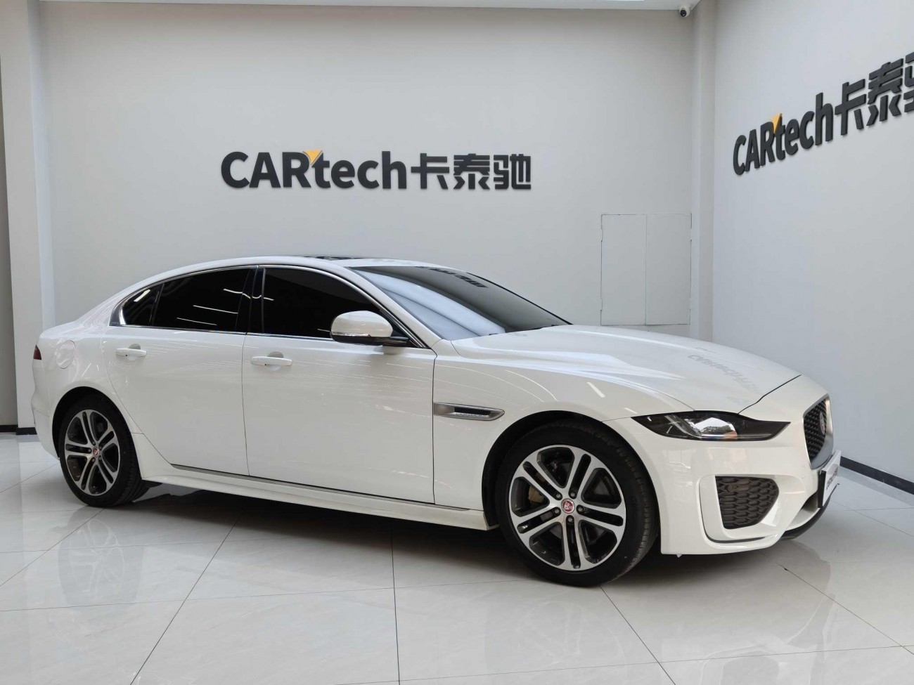 Jaguar XEL 2024