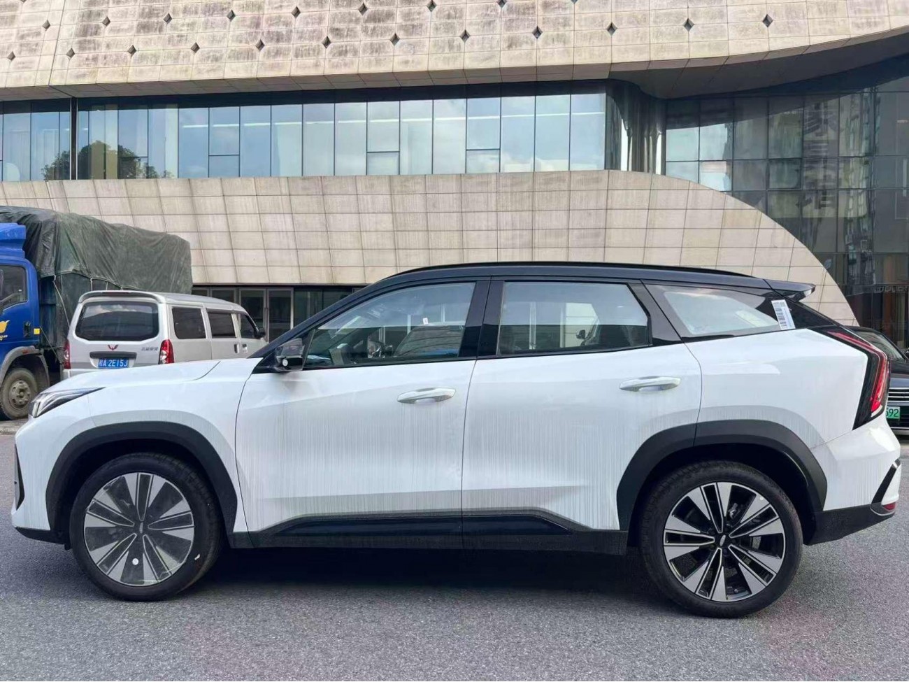 Geely Boyue 2025