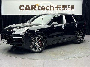 Porsche Cayenne 2024
