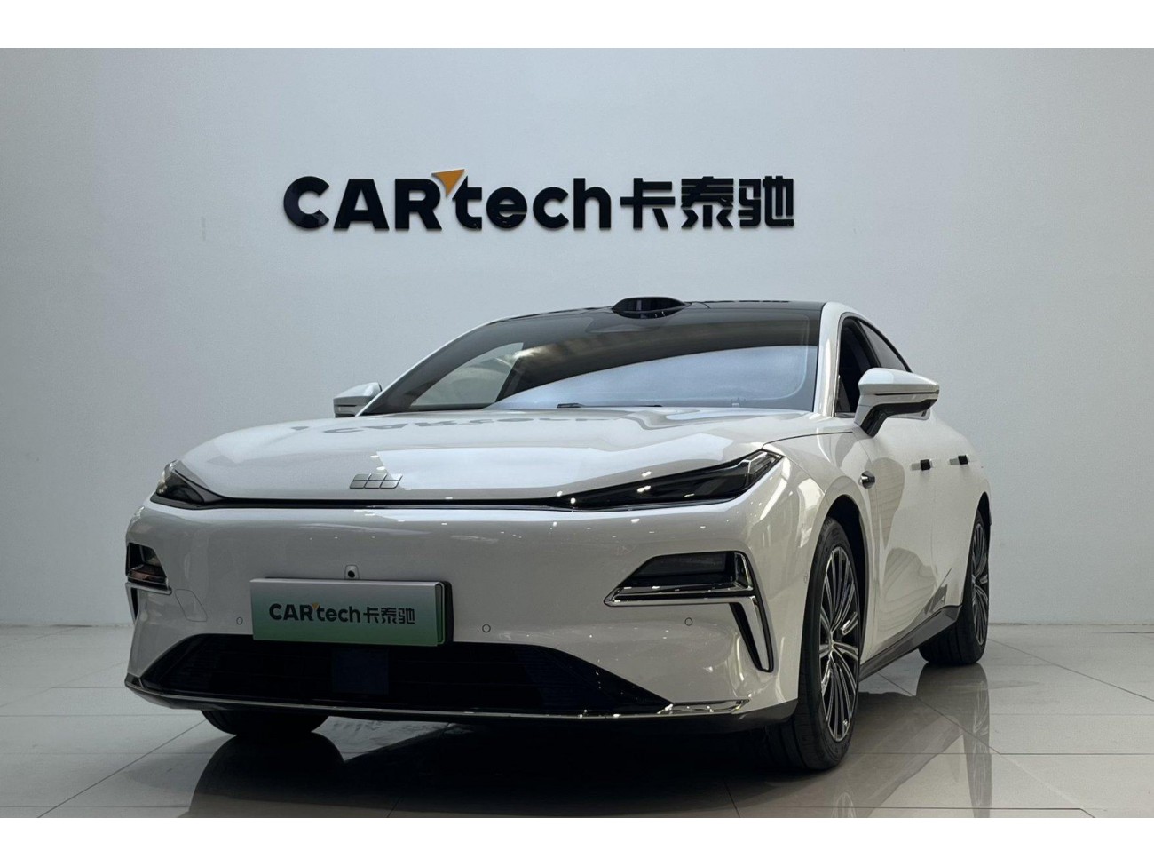 Geely Galaxy 8 2025