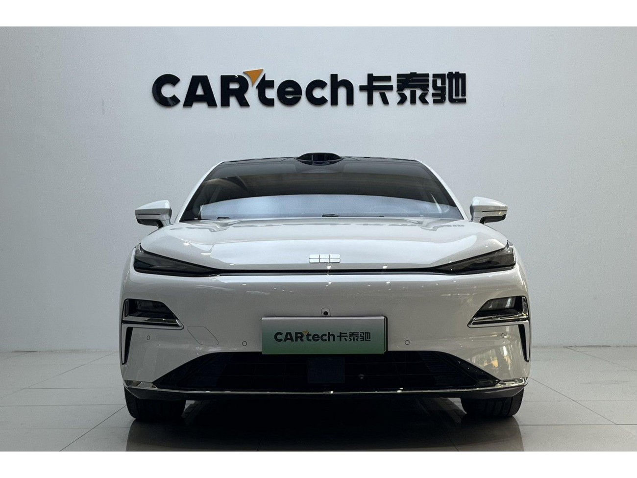 Geely Galaxy 8 2025