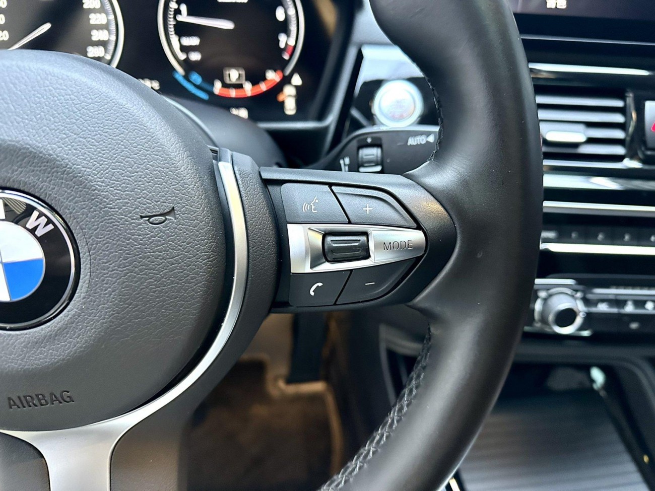 BMW 125i 2022