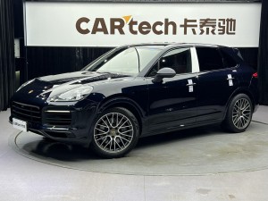 Porsche Cayenne 2022