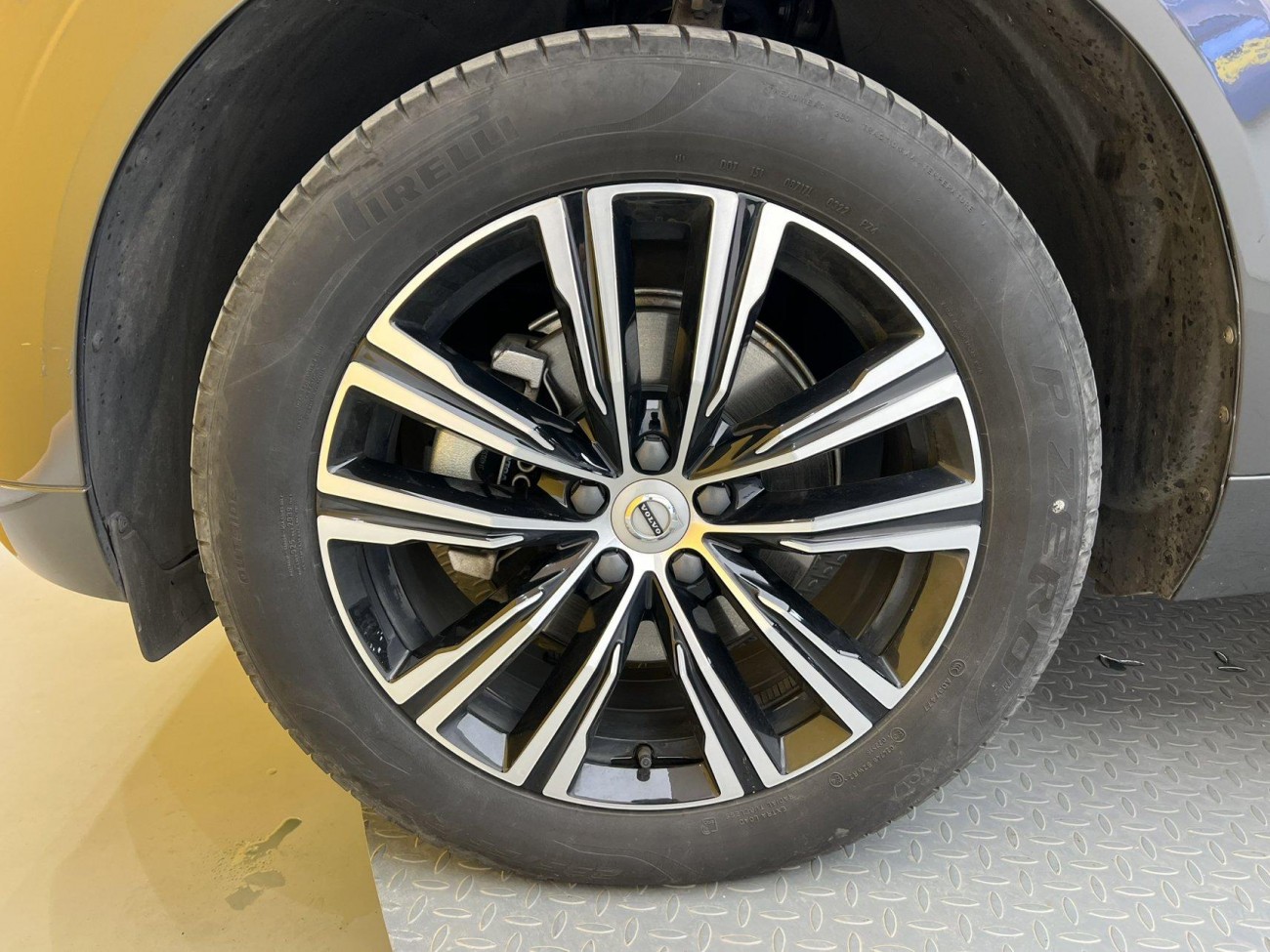 Volvo XC60 2022