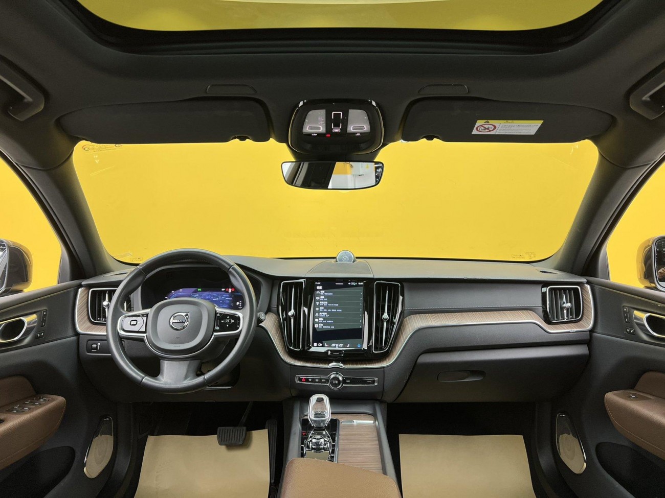 Volvo XC60 2022