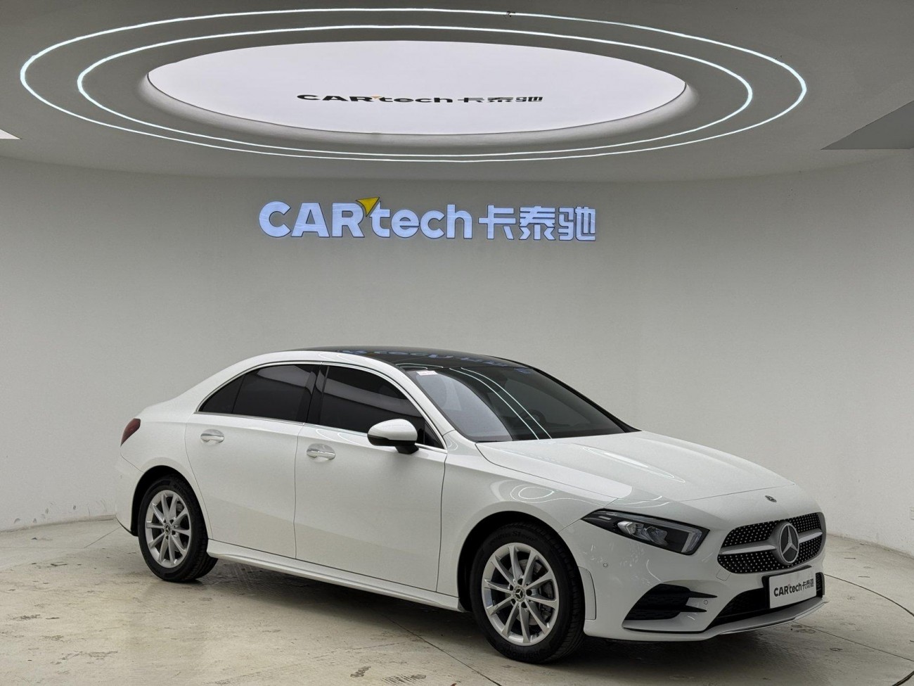 Mercedes-Benz A 200 L 2022