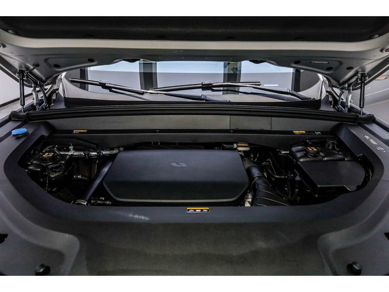 Li Auto L9 2025