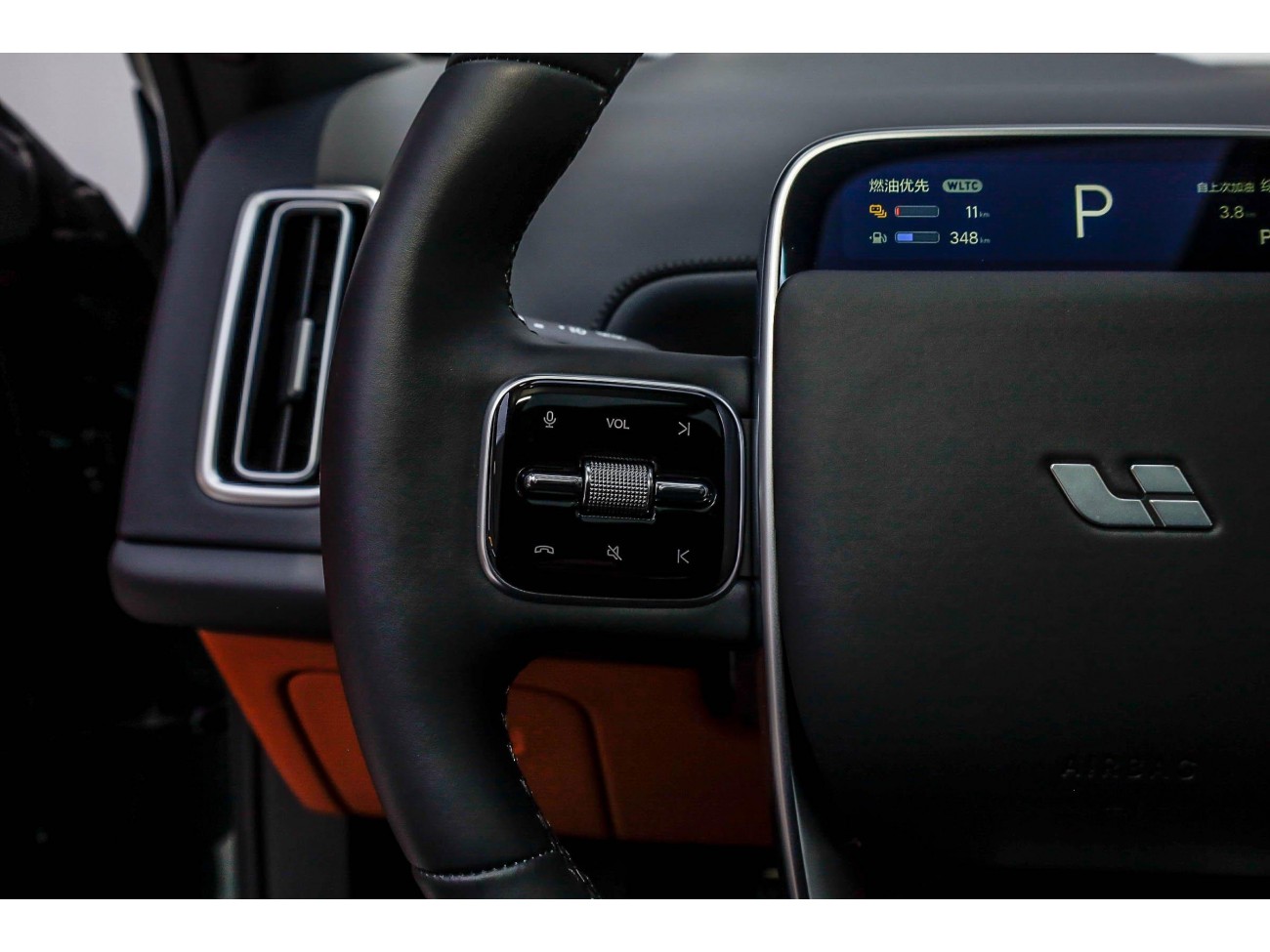 Li Auto L9 2025