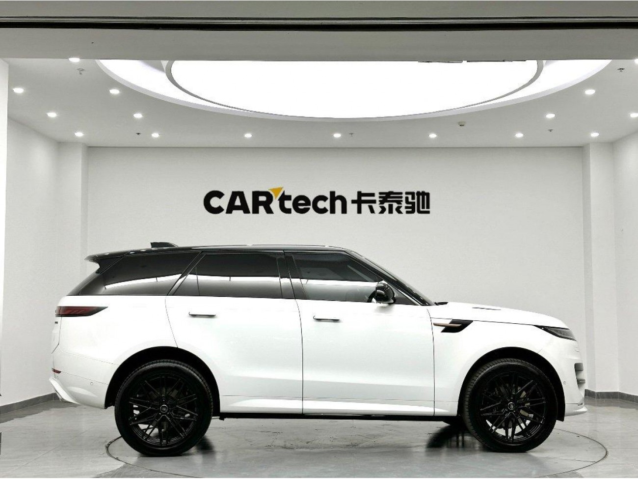 Land Rover Range Rover Sport 2024