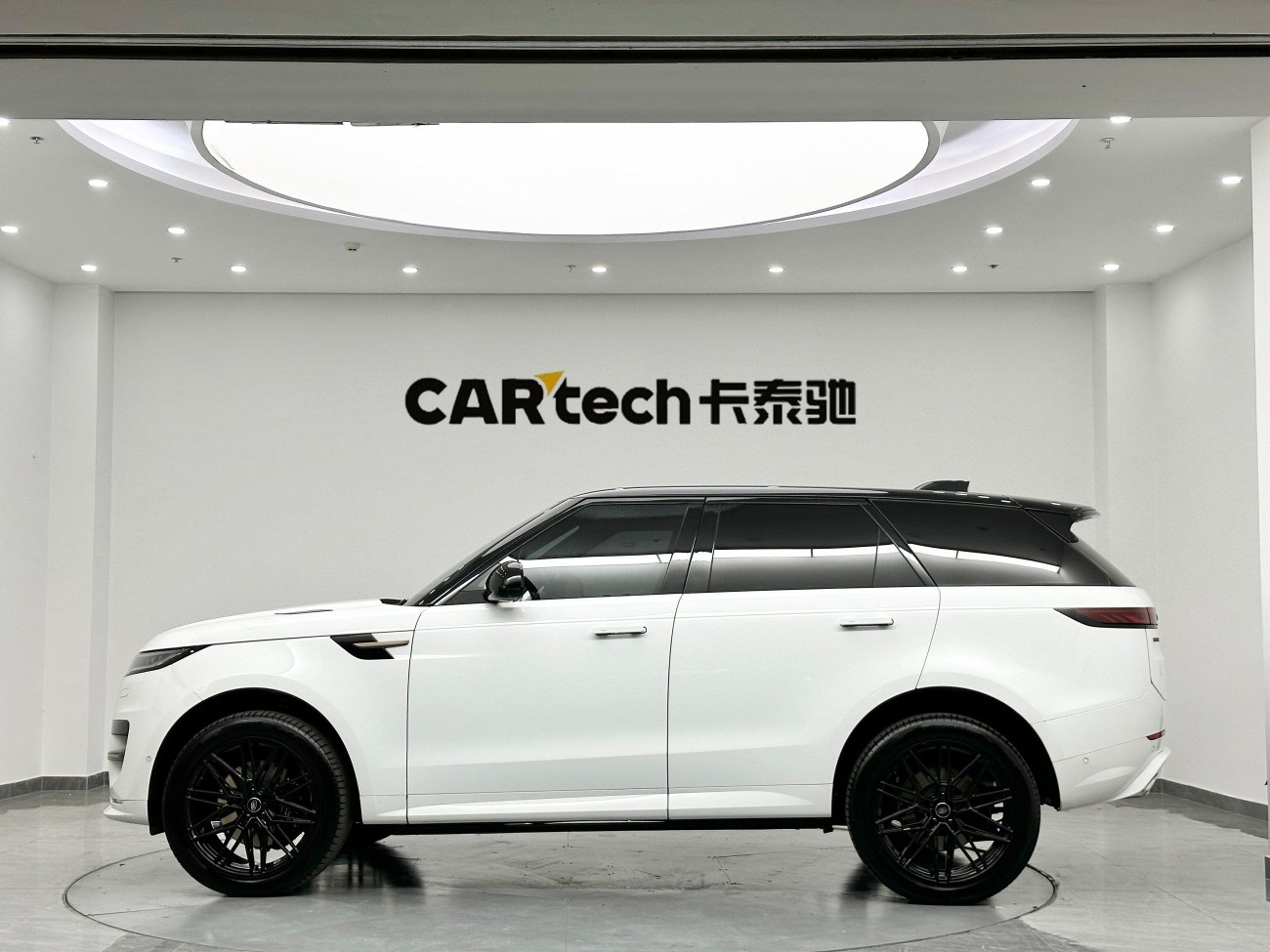 Land Rover Range Rover Sport 2024