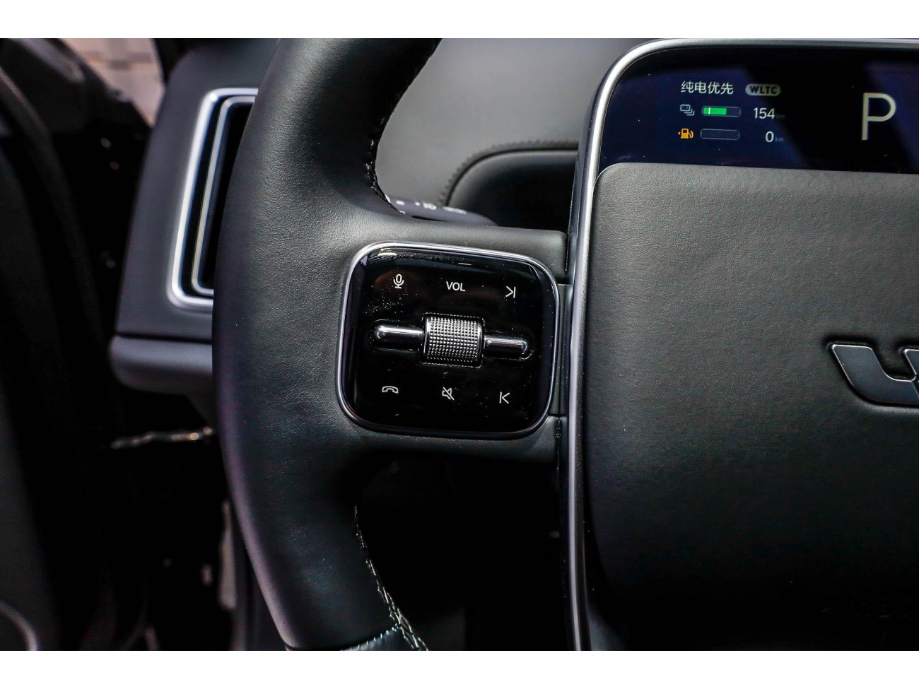 Li Auto L9 2025