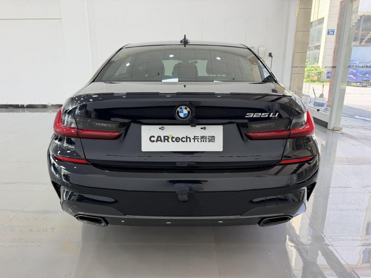 BMW 325Li 2022