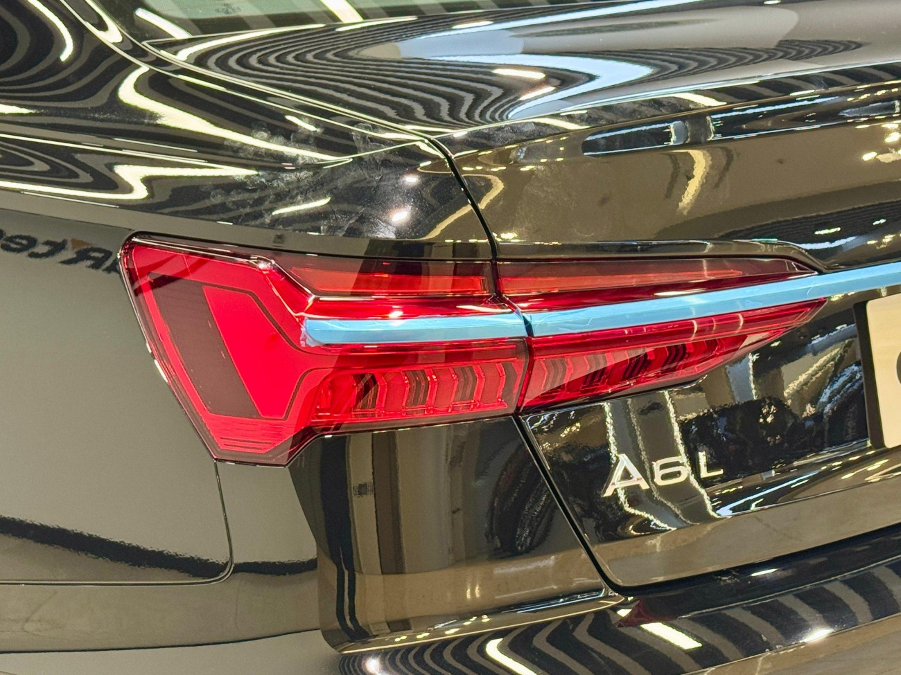 Audi A6L 40 TFSI 2025