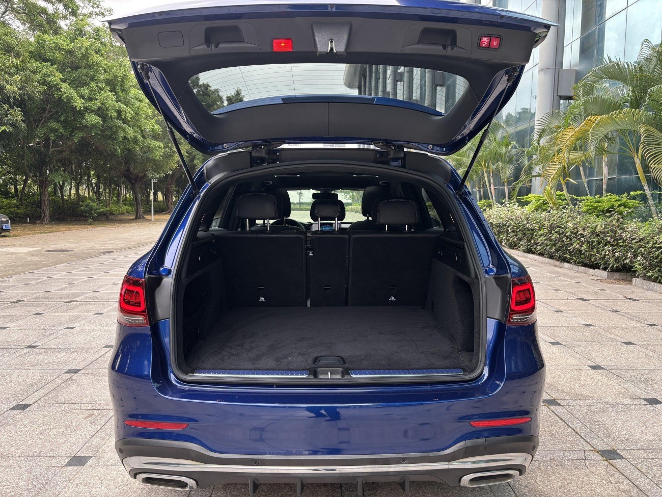 Mercedes-Benz GLC 260 L 2021