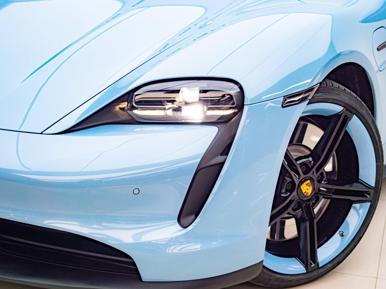 Porsche Taycan 2020