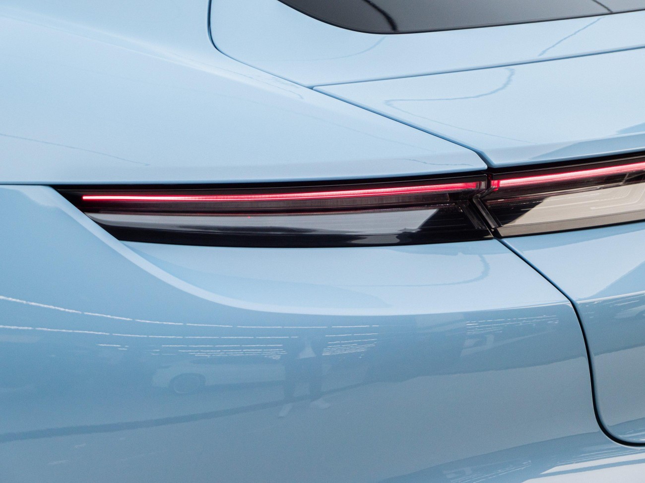 Porsche Taycan 2020