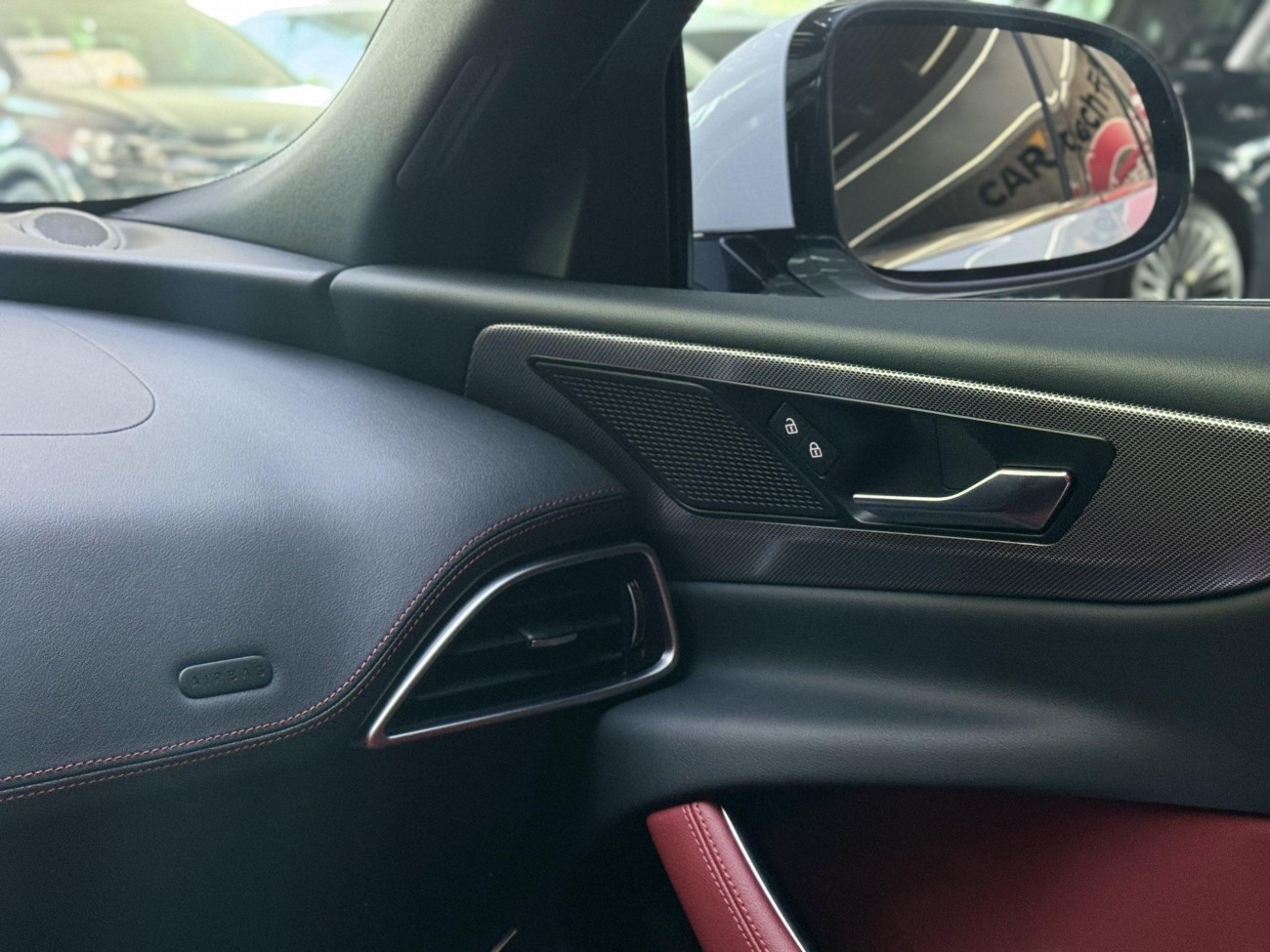 Jaguar XEL 2023