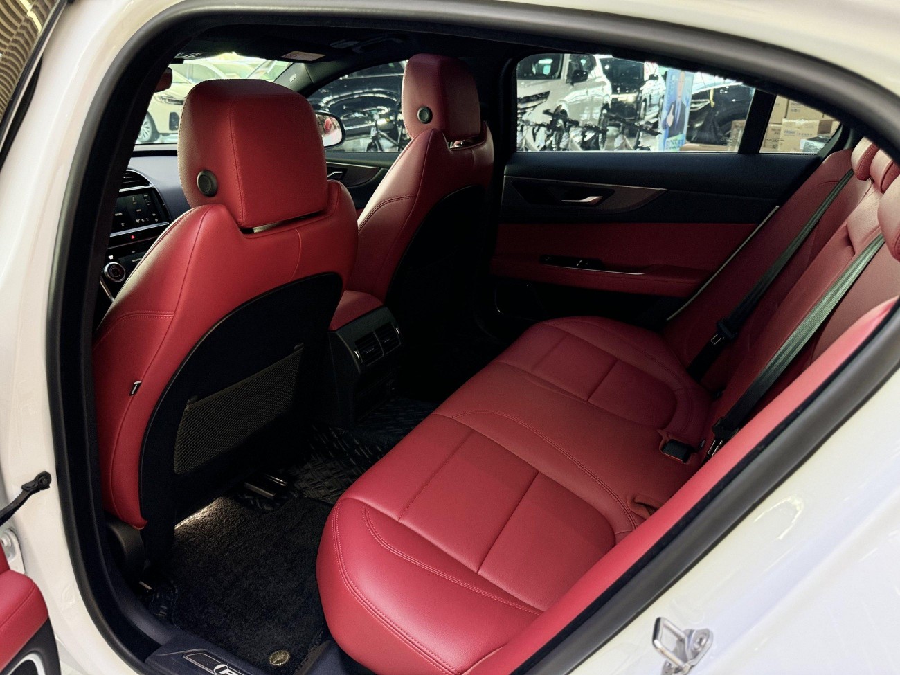 Jaguar XEL 2023