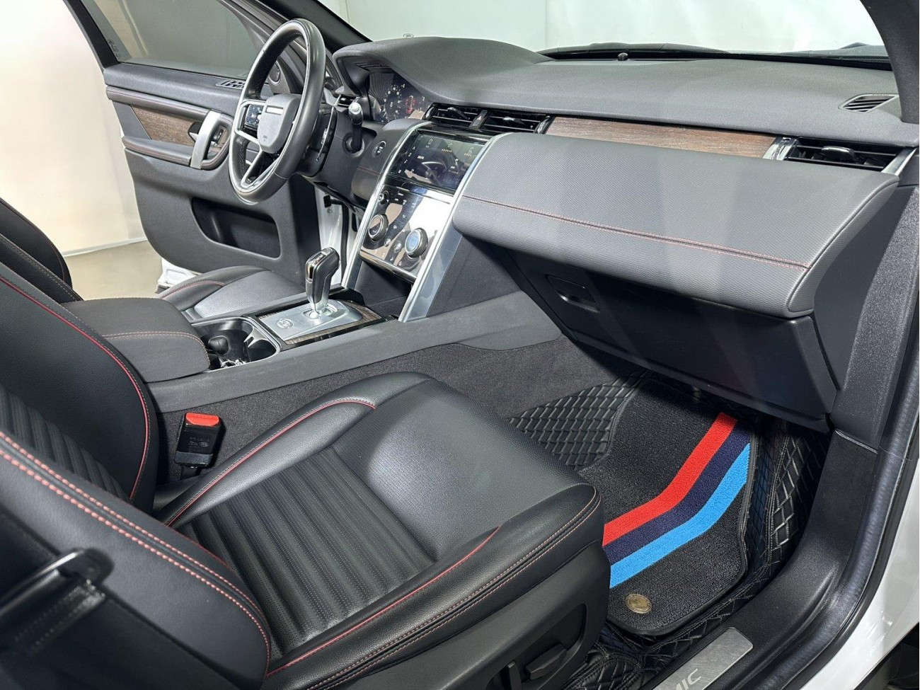 Land Rover Discovery Sport 2022