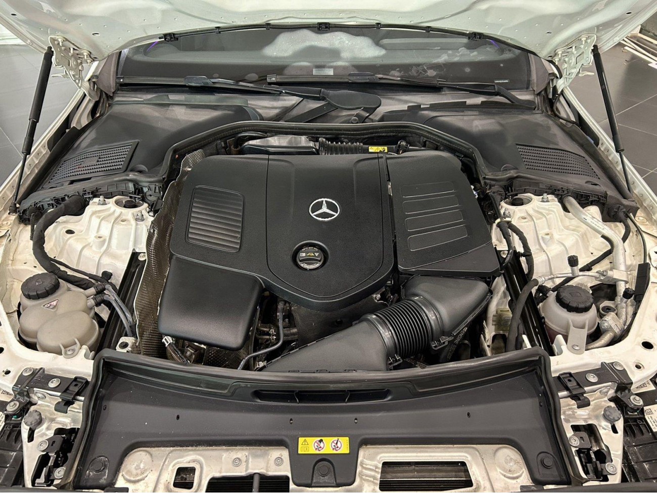 Mercedes-Benz C 260 L 2023
