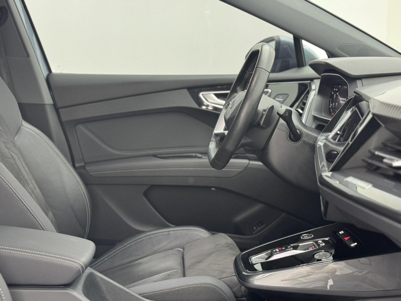 Audi Q4 e-tron 2023