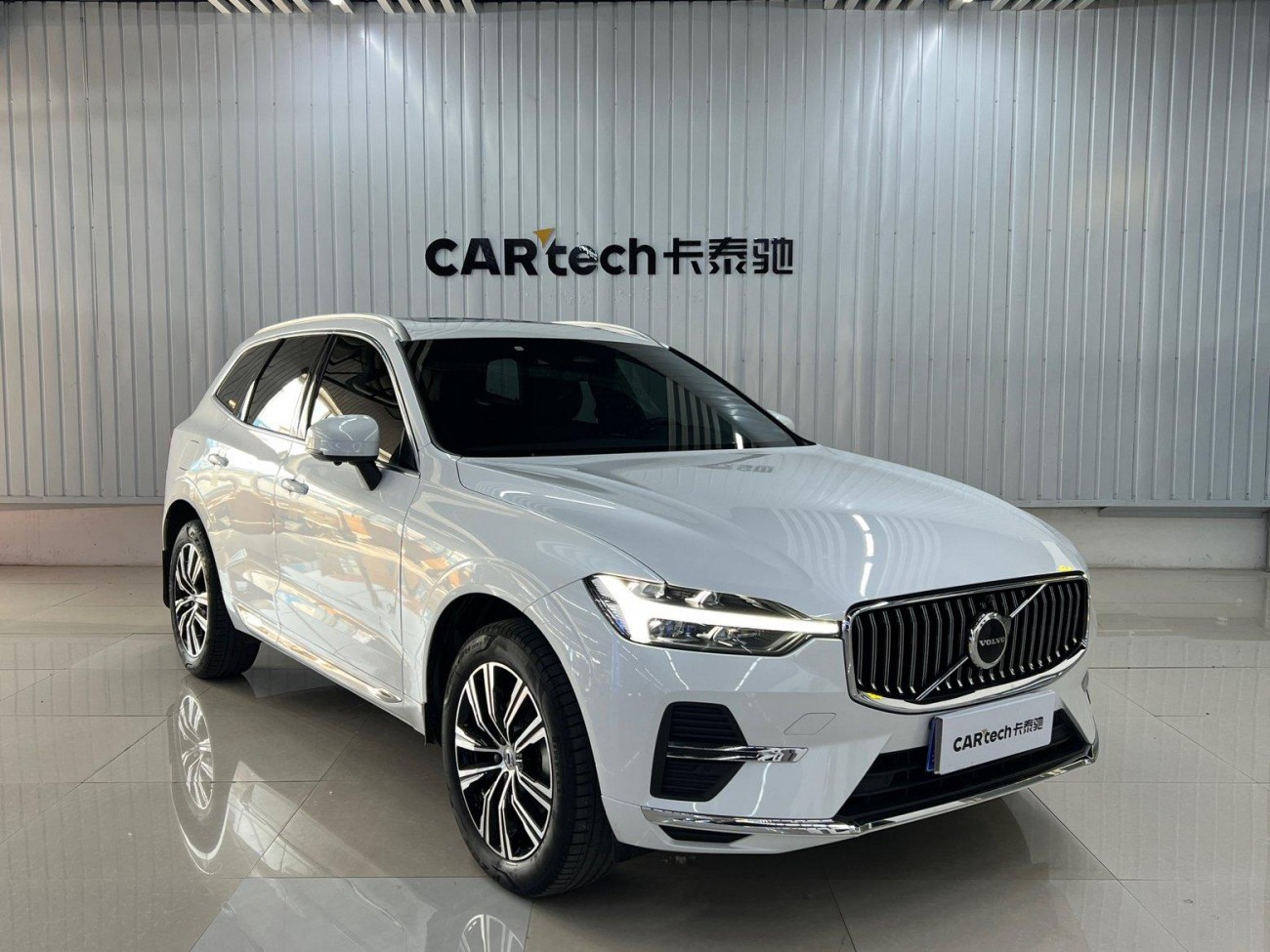 Volvo XC60 2022