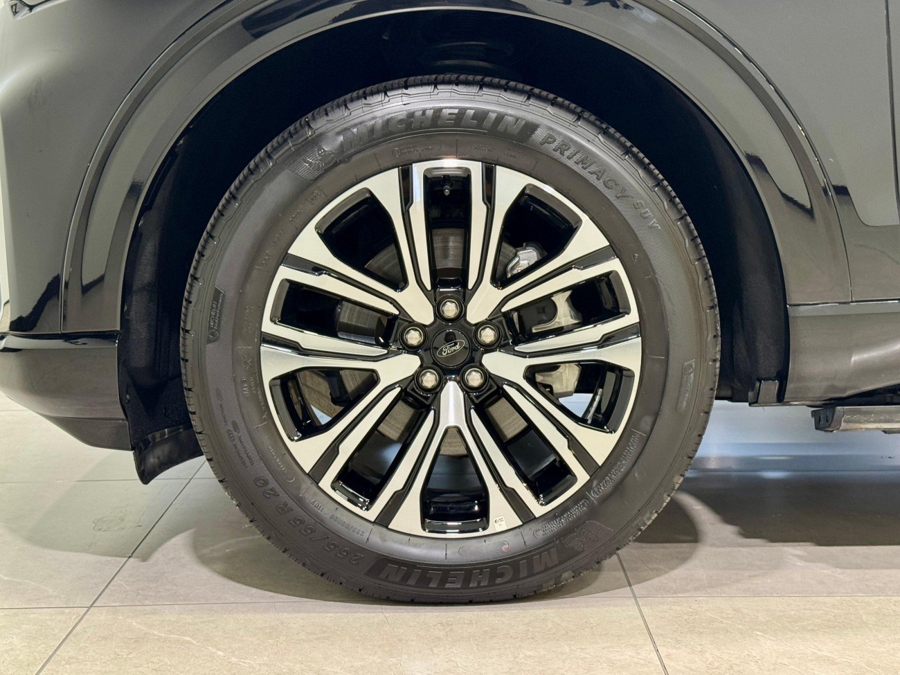 Ford Explorer 2025