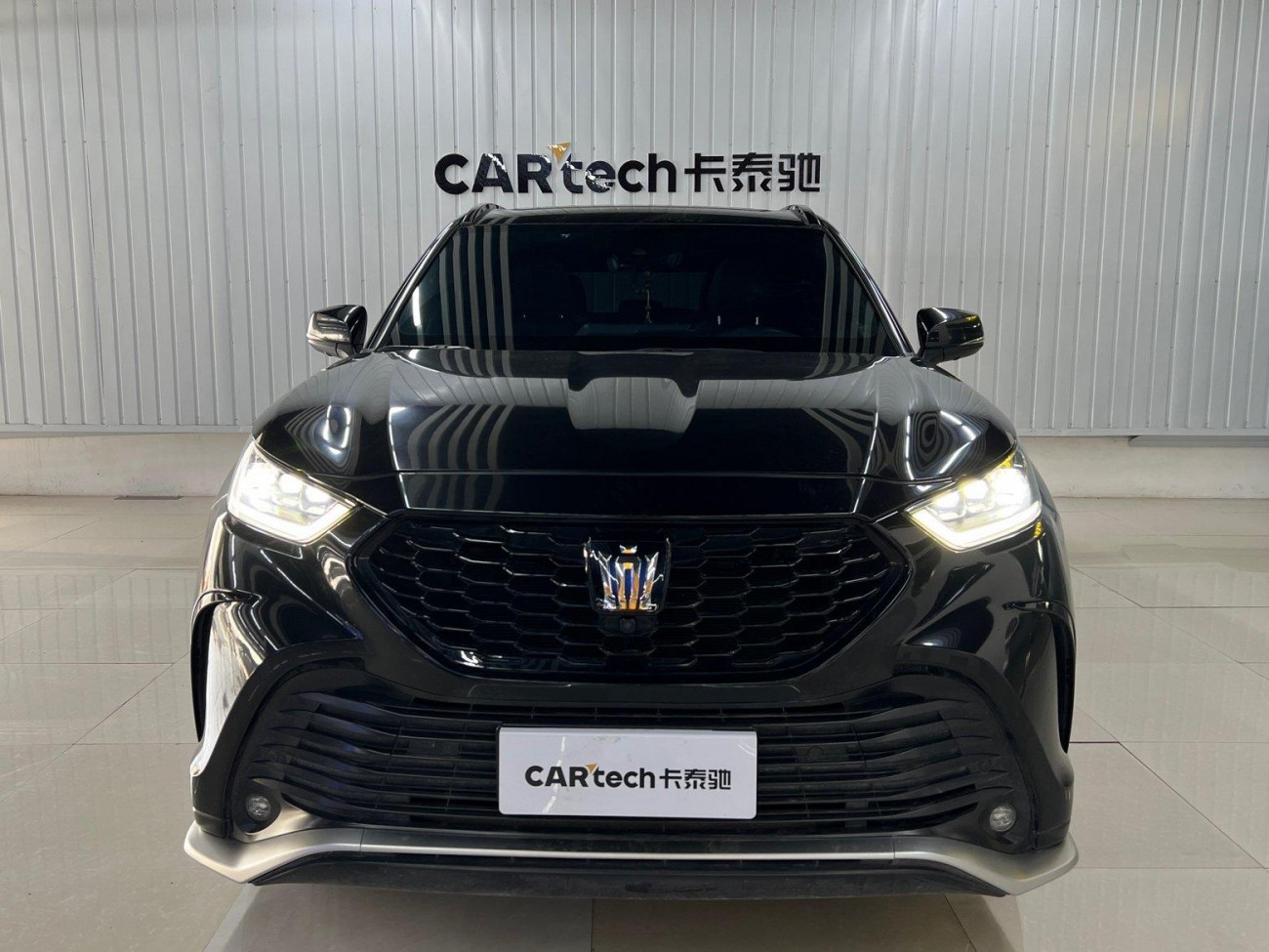 Toyota Crown 2024