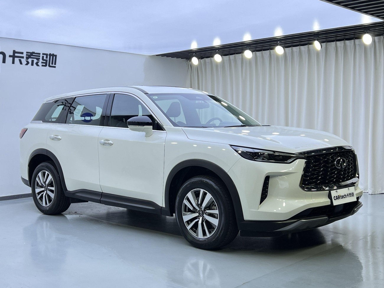 Infiniti QX60 2023