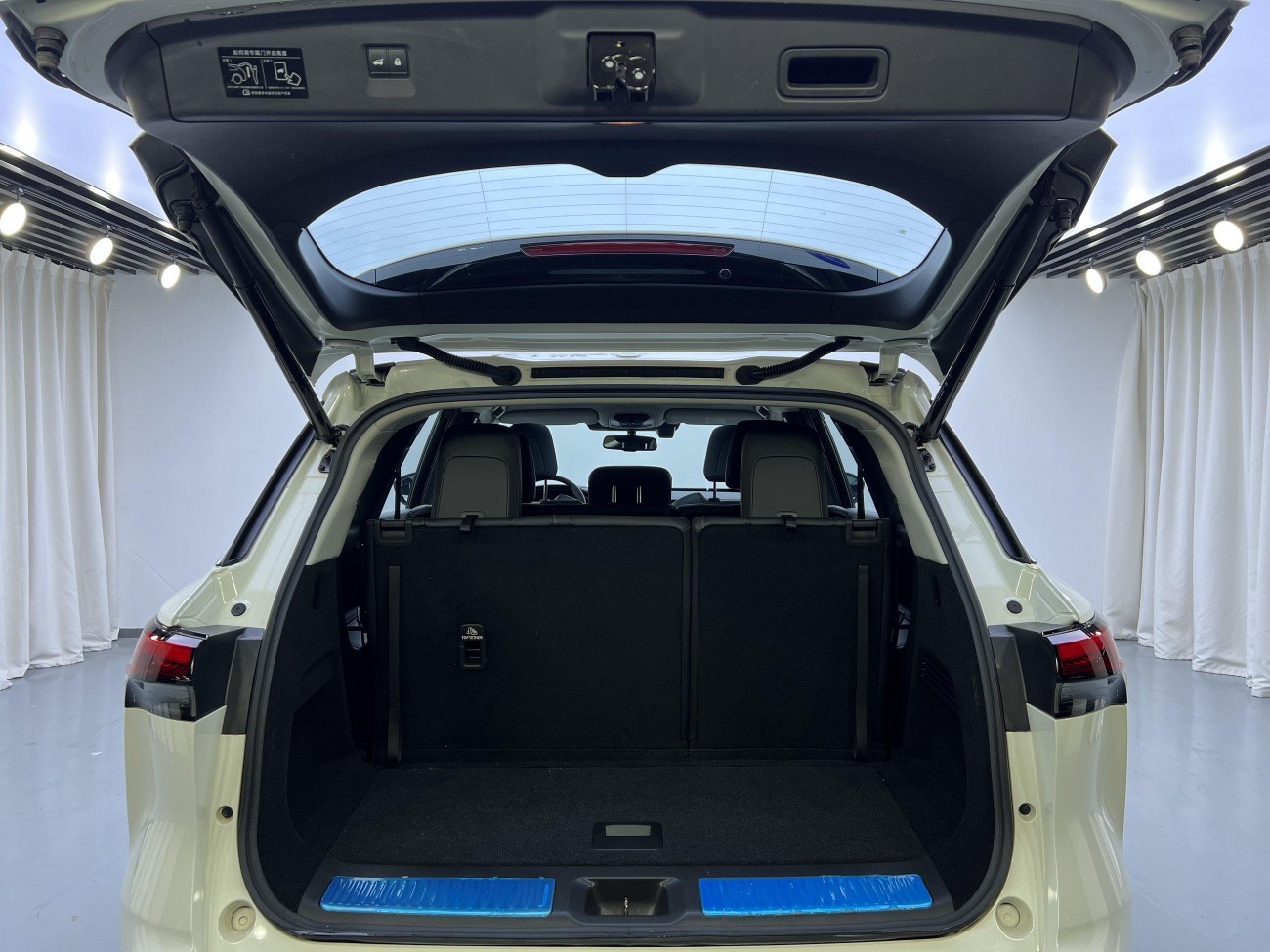 Infiniti QX60 2023
