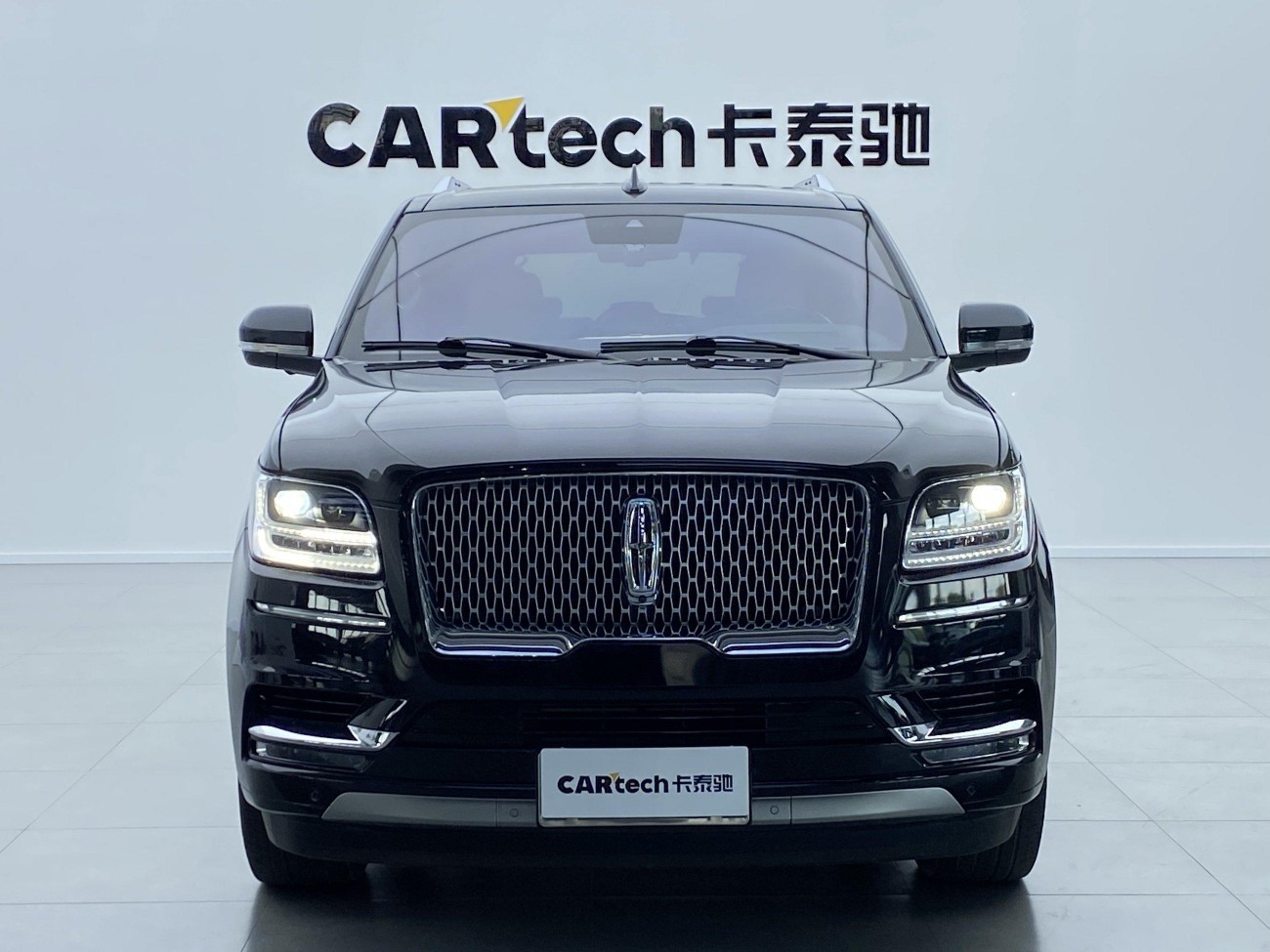Lincoln Navigator 2021