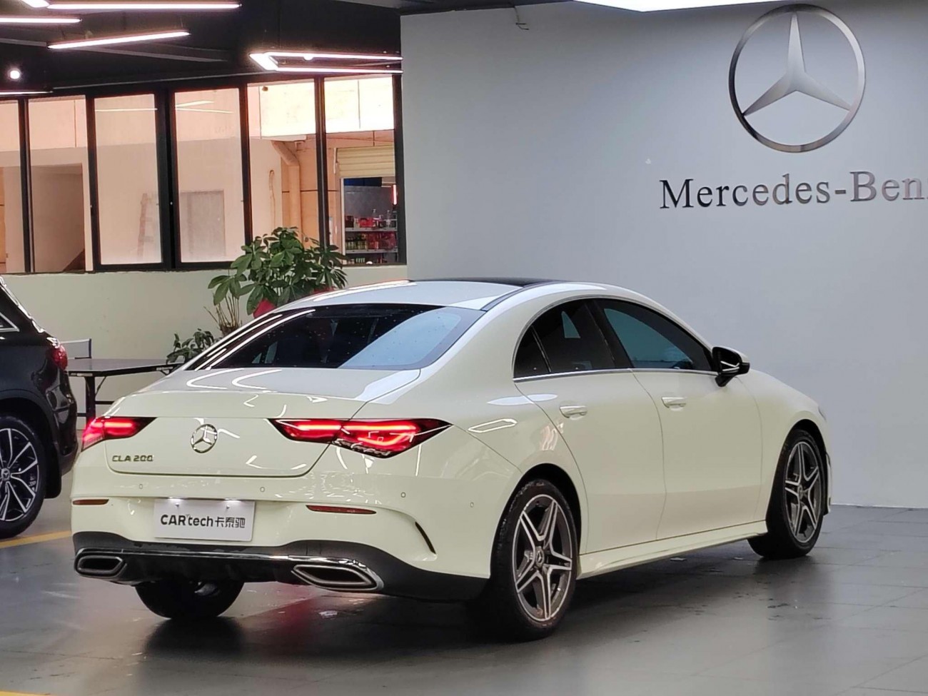 Mercedes-Benz CLA 200 2021