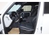 Land Rover Defender 2024
