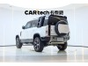 Land Rover Defender 2024