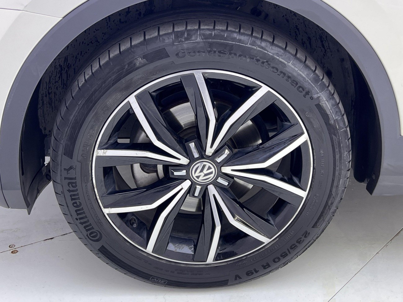 Volkswagen Tiguan L 2020