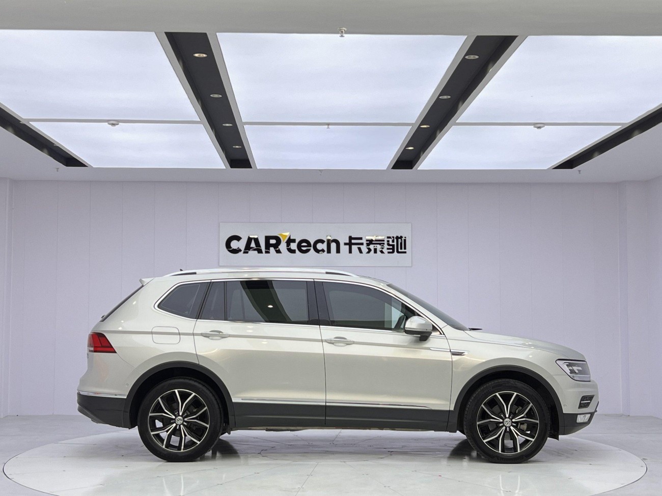 Volkswagen Tiguan L 2020