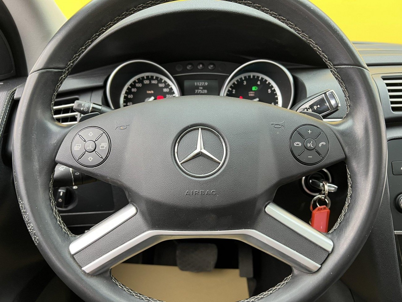 Mercedes-Benz R 2017