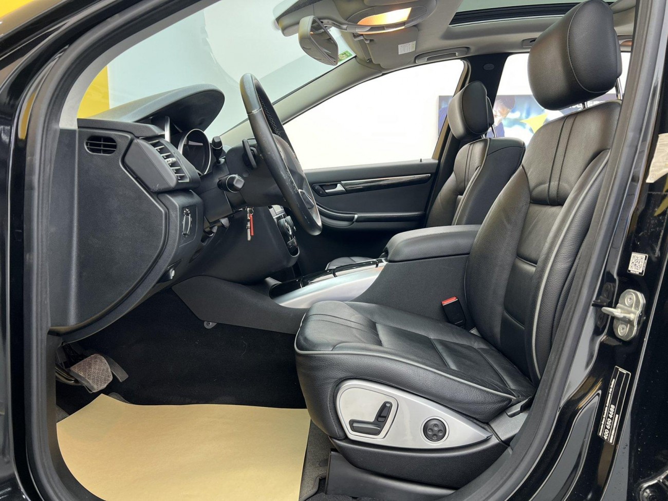 Mercedes-Benz R 2017