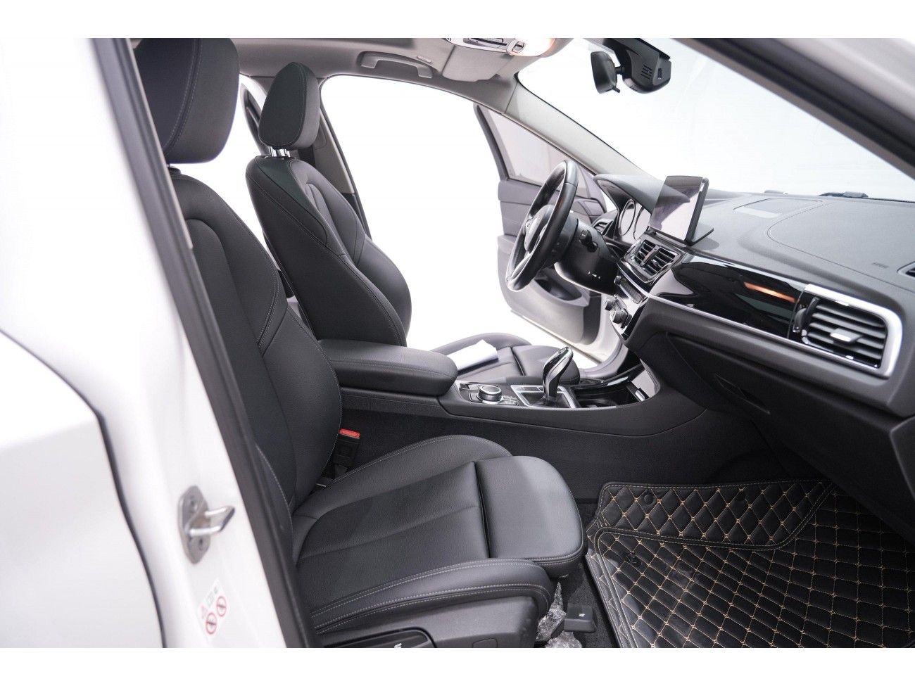 BMW 120i 2023
