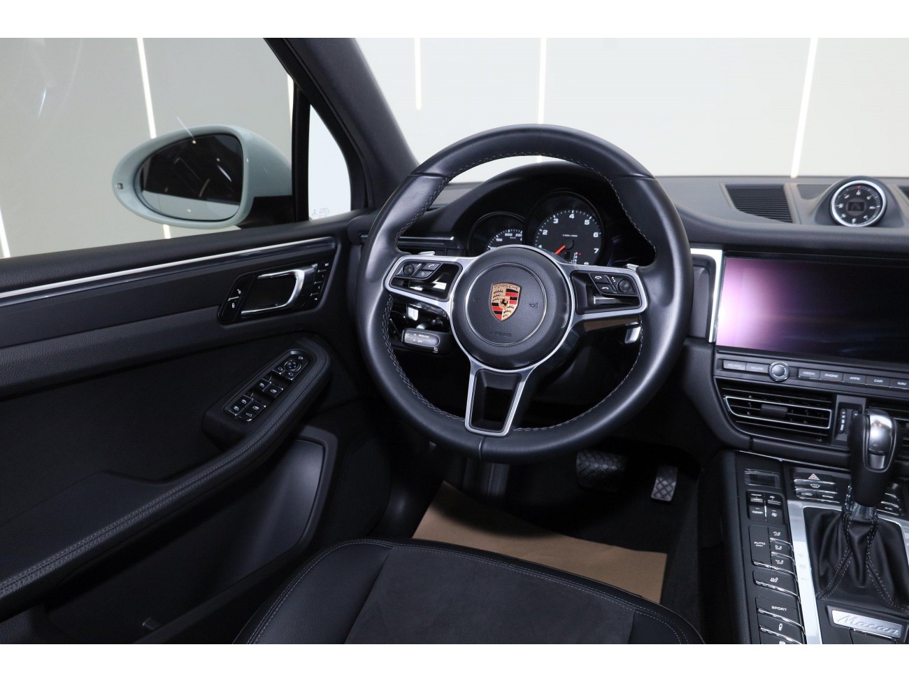 Porsche Macan 2020