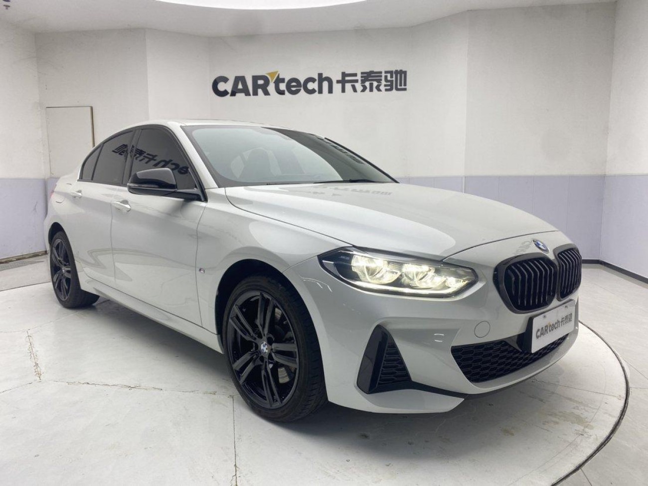 BMW 125i 2023