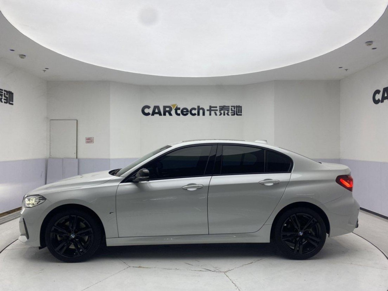 BMW 125i 2023
